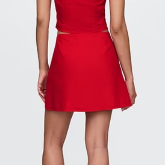 GAP Women's Linen-Blend Mini Skort - Picture 2 of 4